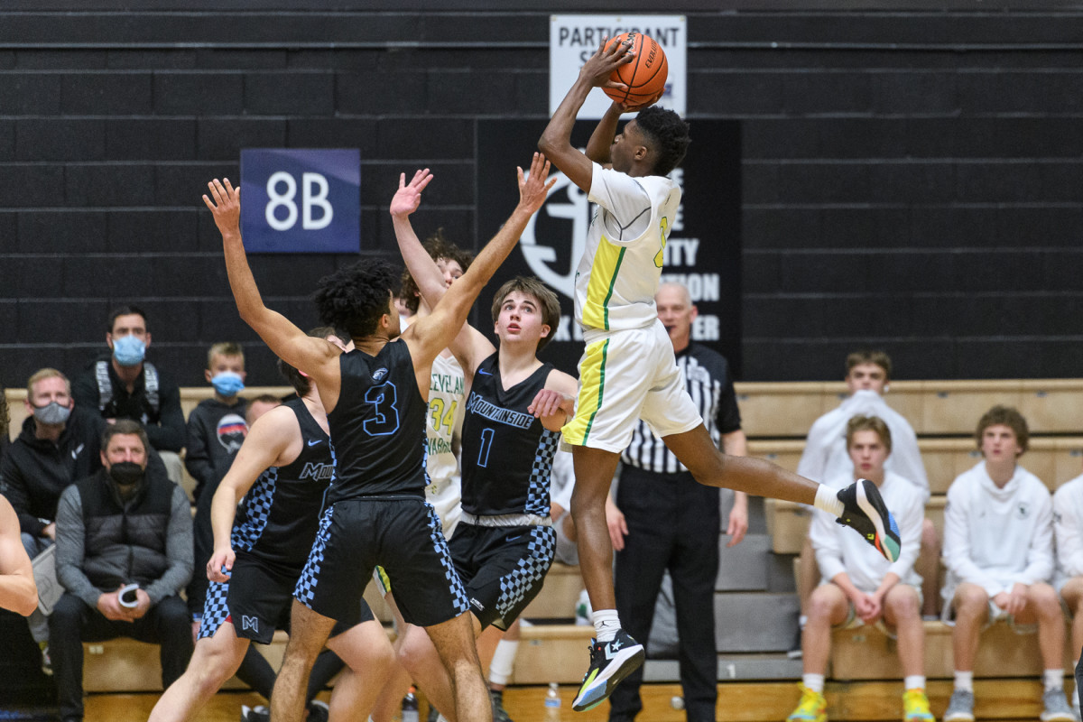 Mountainside Cleveland boys basketball Ken Waz 55